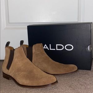 Suede Camel Brown Chelsea Boots MEN